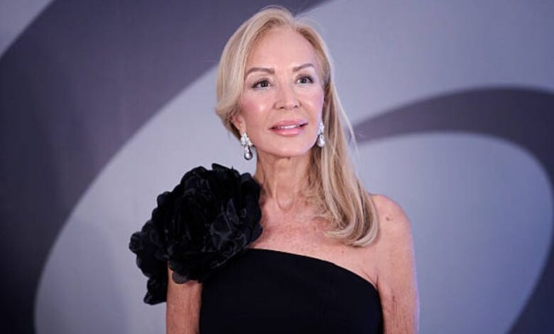 Carmen Lomana